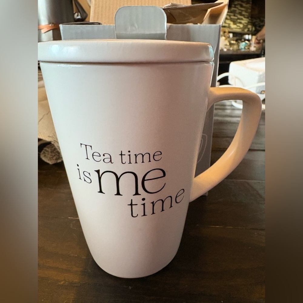 White Ceramic Mug with Lid